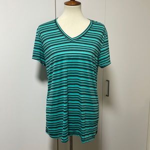 BCG Athletic short sleeve t-shirt size XL‎